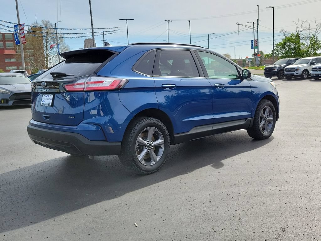 Certified 2023 Ford Edge SEL w/ Sport Appearance Package AWD/4WD image 3
