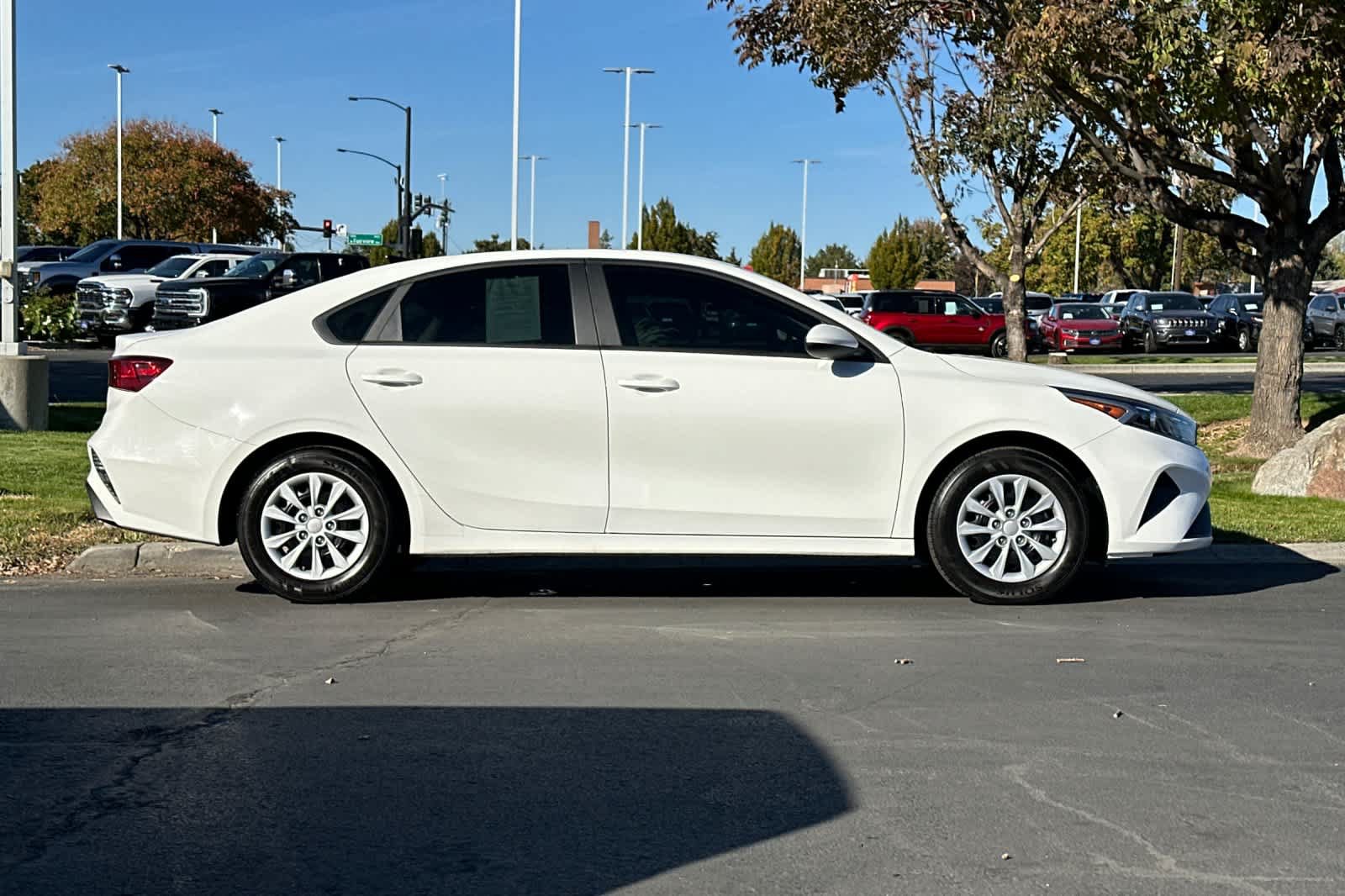 Used 2024 Kia Forte LX FWD image 8