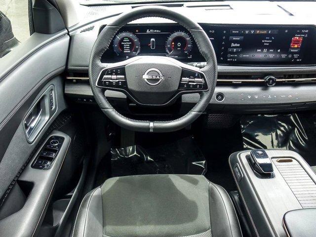 Used 2024 Nissan Ariya FWD image 16