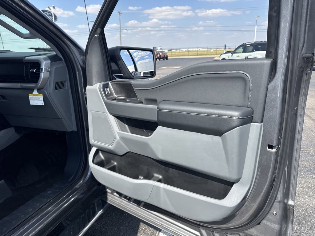 Certified 2022 Ford F150 XLT w/ Equipment Group 302A High image 10