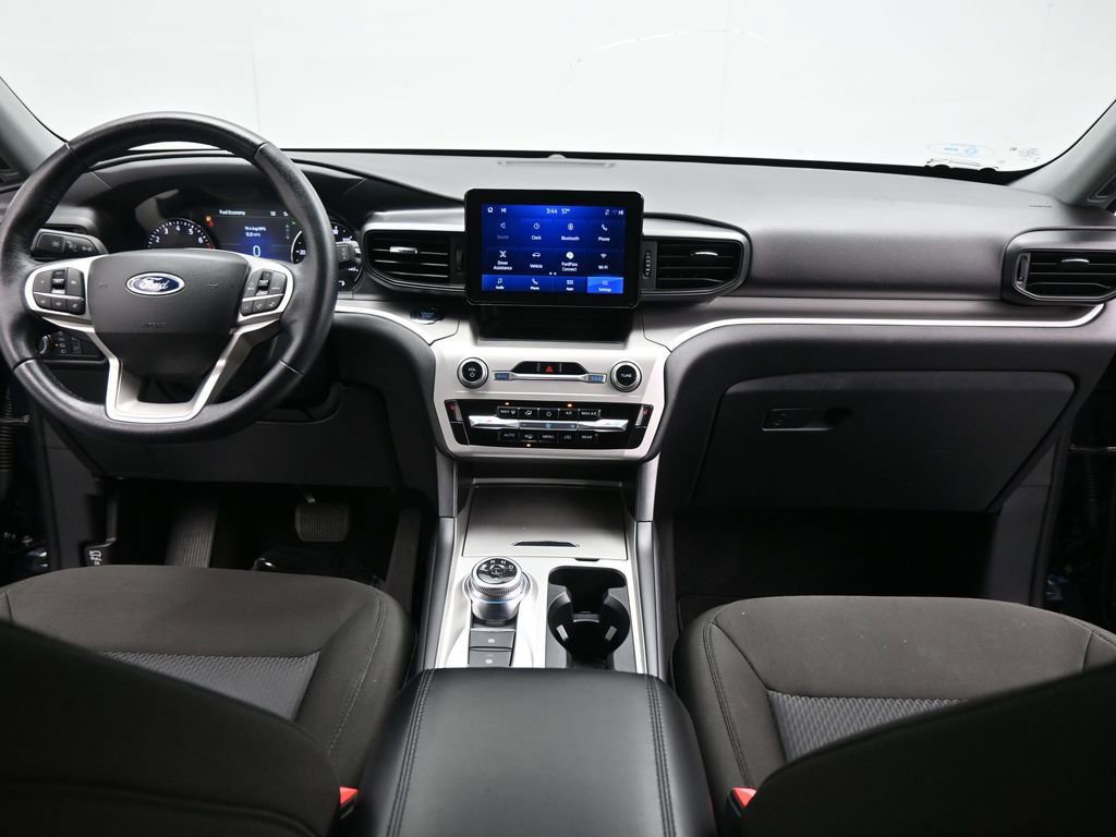 Certified 2022 Ford Explorer XLT image 49