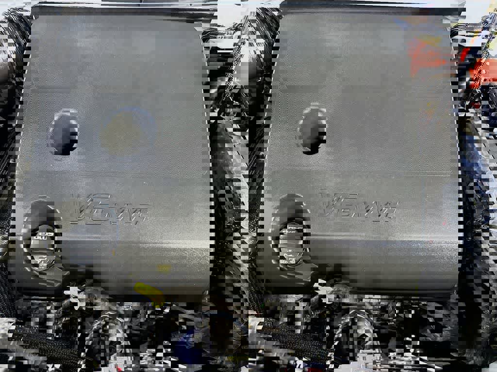 Used 2023 Chevrolet Traverse LT w/ Midnight/Sport Edition image 12