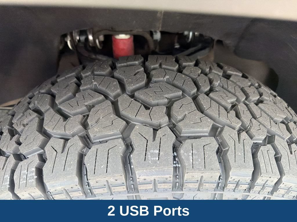 Used 2025 GMC Sierra 2500 Denali Ultimate AWD/4WD image 32