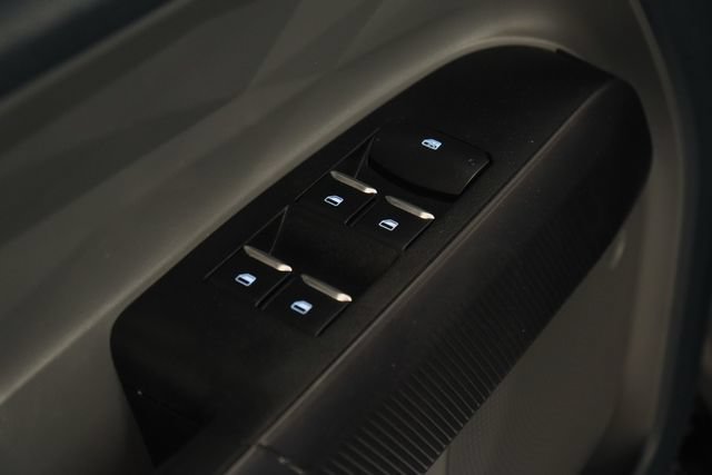 Certified 2024 Ford Maverick XL FWD image 21