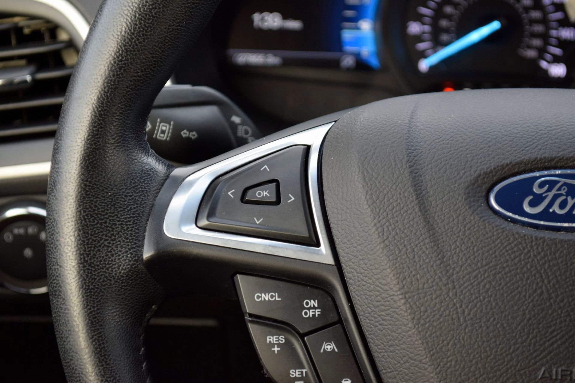 Certified 2019 Ford Edge SEL w/ Equipment Group 201A image 12