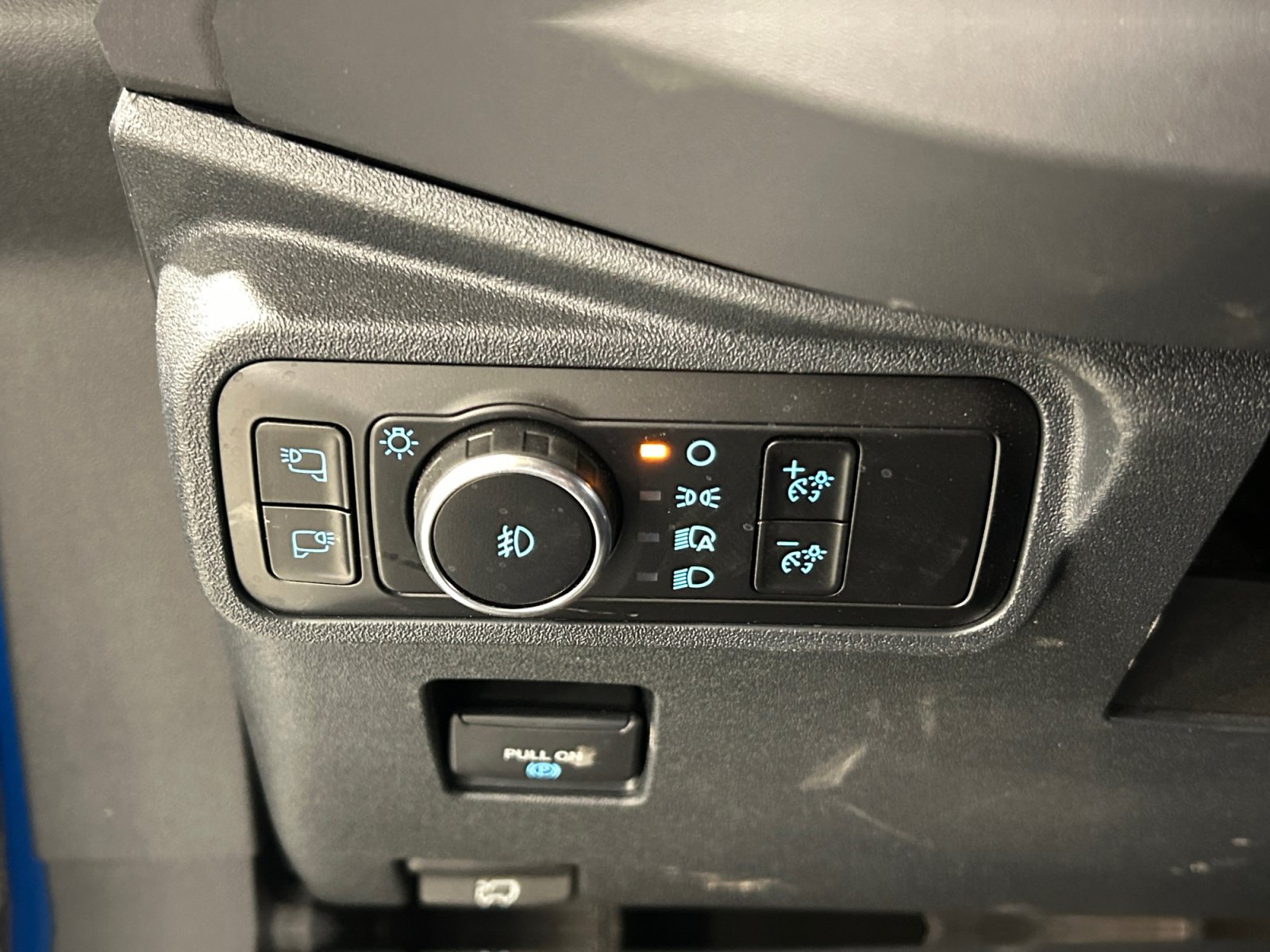 Certified 2025 Ford Bronco Badlands AWD/4WD image 21