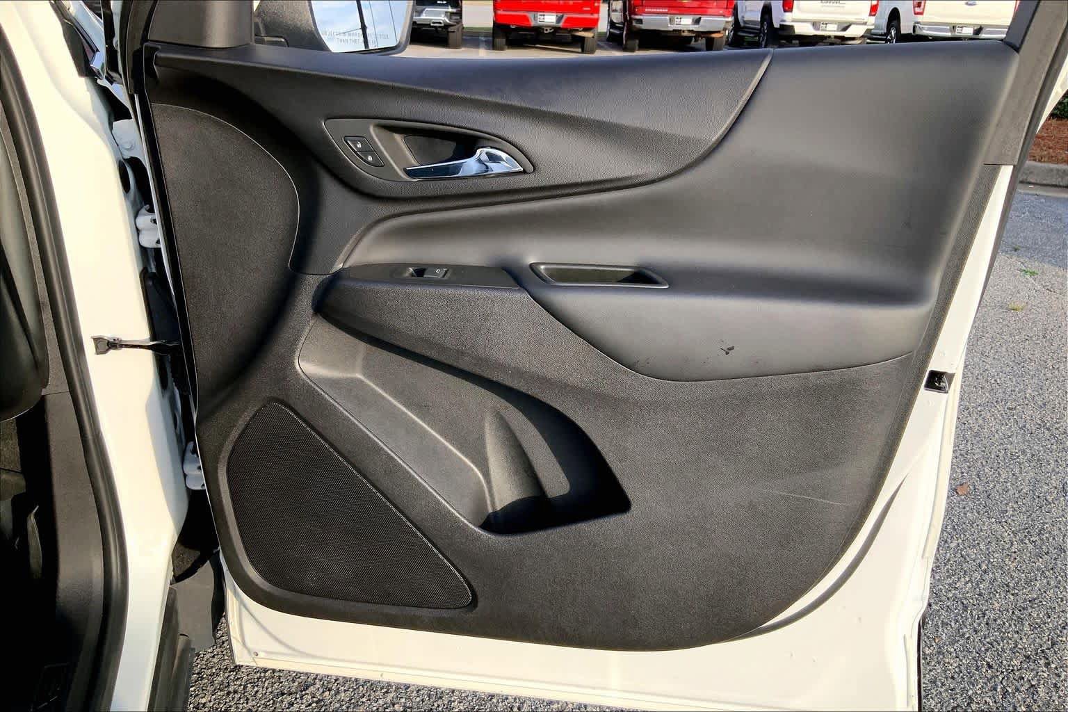 Used 2024 Chevrolet Equinox LT w/ LPO, Floor Liner Package FWD image 22