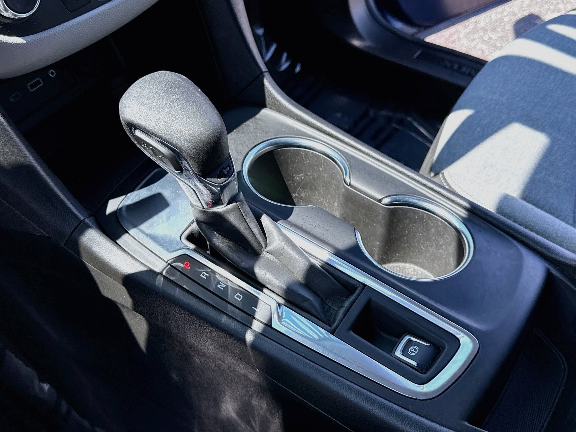 Used 2022 Chevrolet Equinox LT FWD image 19
