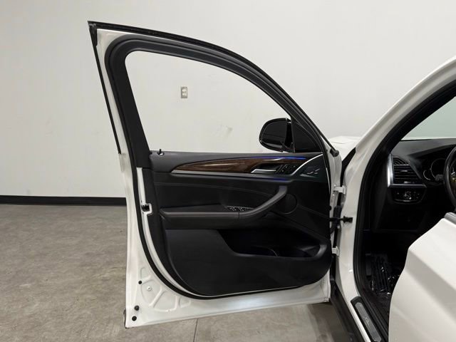 Used 2019 BMW X3 xDrive30i w/ Convenience Package AWD/4WD image 13