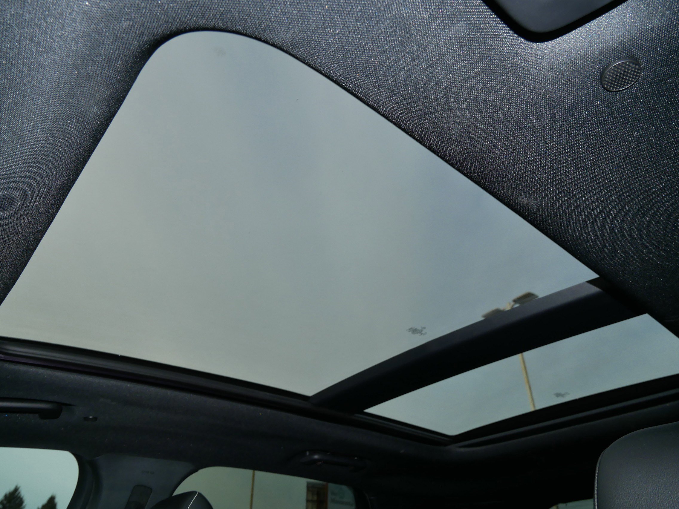 Certified 2022 Ford Edge ST w/ Equipment Group 401A image 32