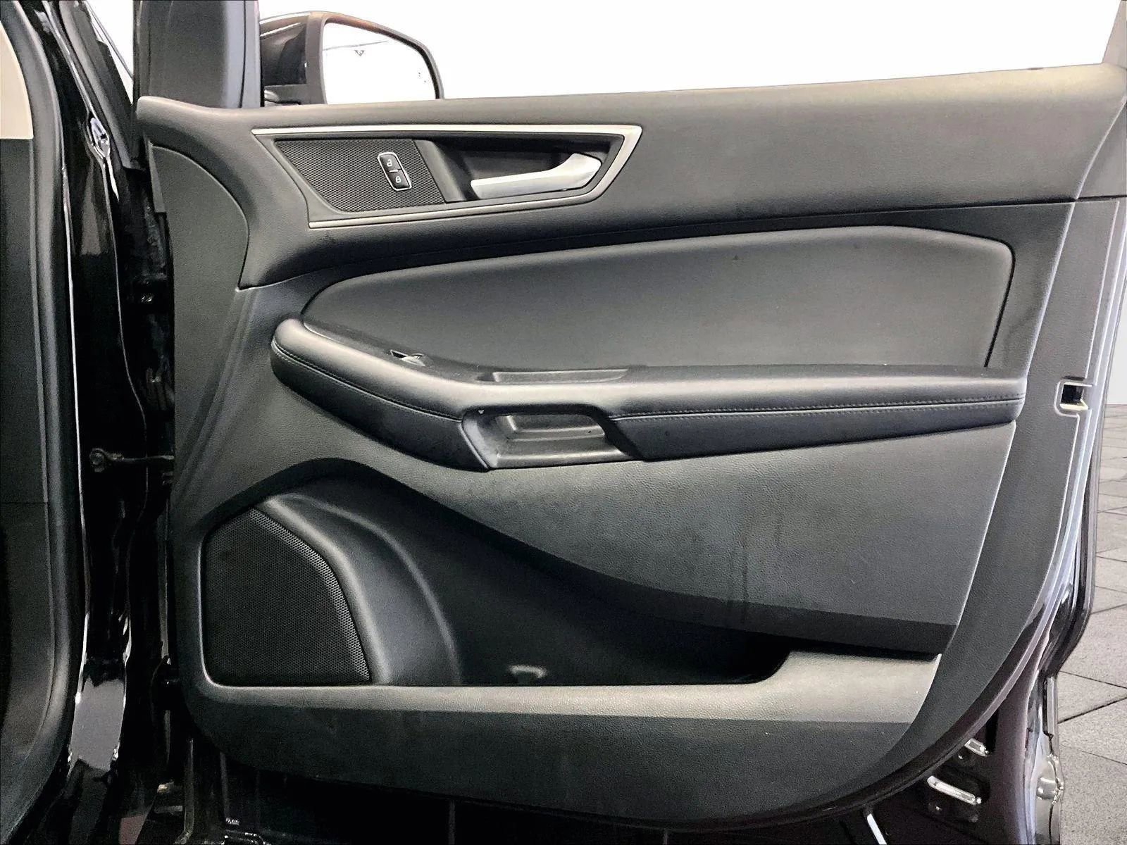 Certified 2023 Ford Edge SEL w/ Convenience Package image 23