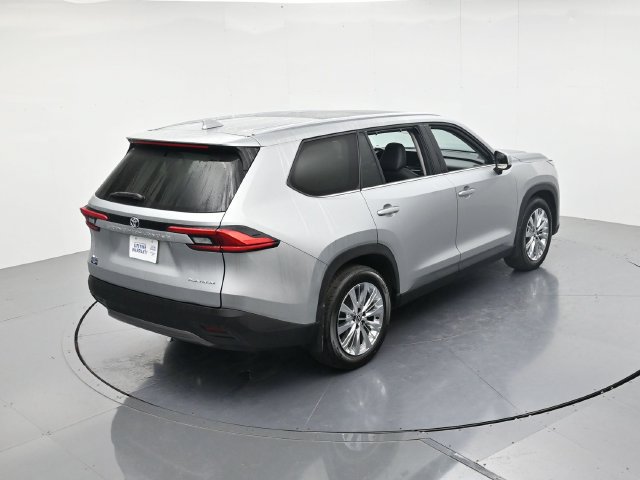 Used 2024 Toyota Grand Highlander AWD image 37