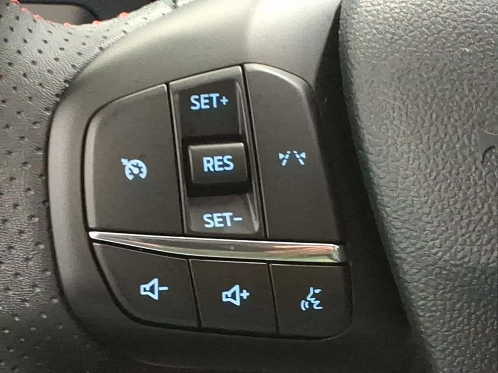 Certified 2026 Ford Escape ST-Line AWD/4WD image 19