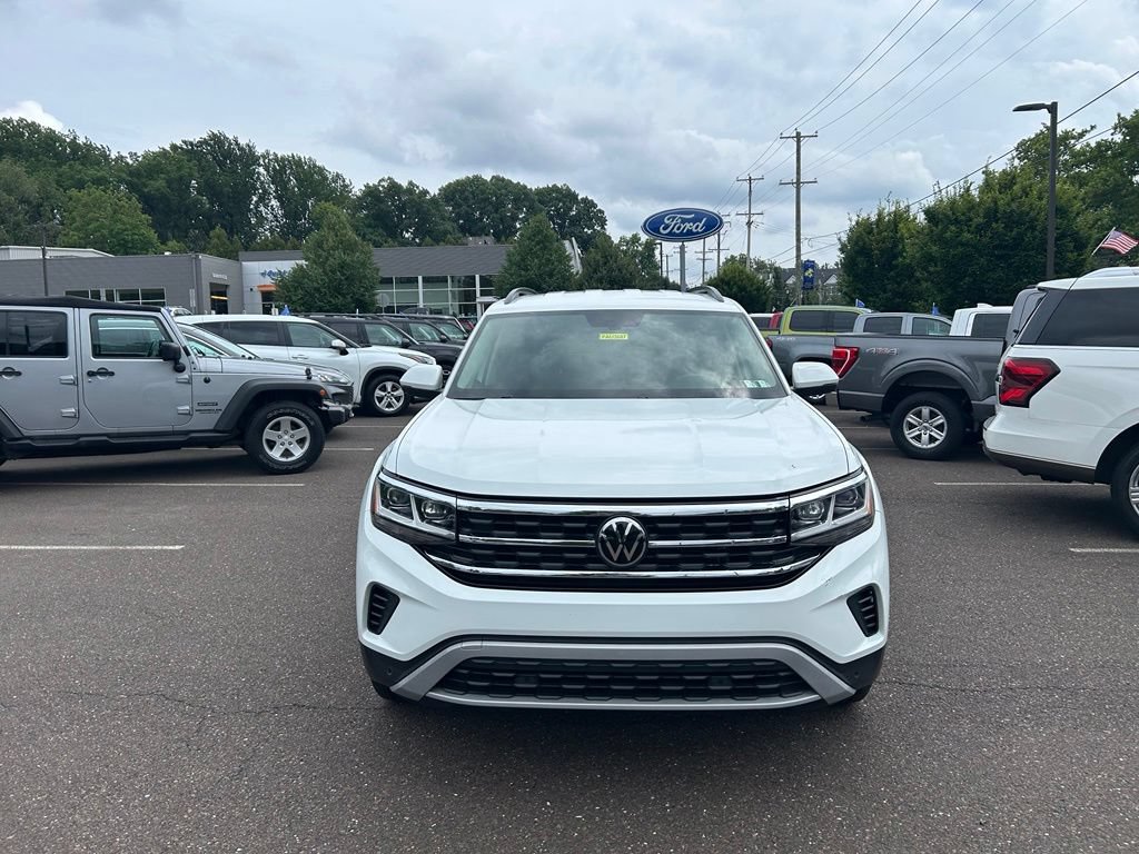 Used 2023 Volkswagen Atlas SE AWD/4WD image 2