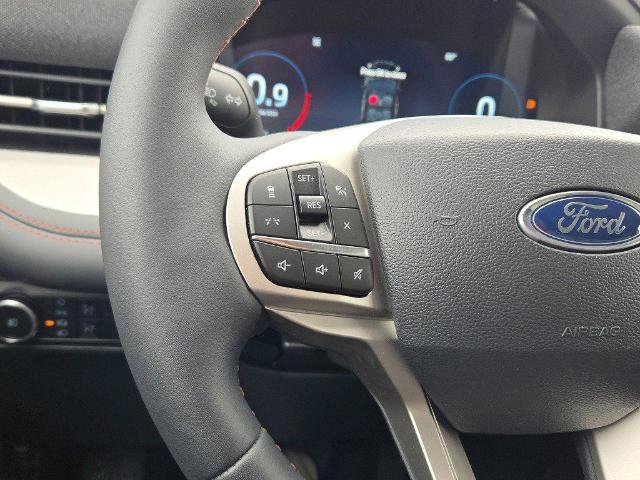 Certified 2025 Ford Explorer Active w/ Active Comfort Package AWD/4WD image 30