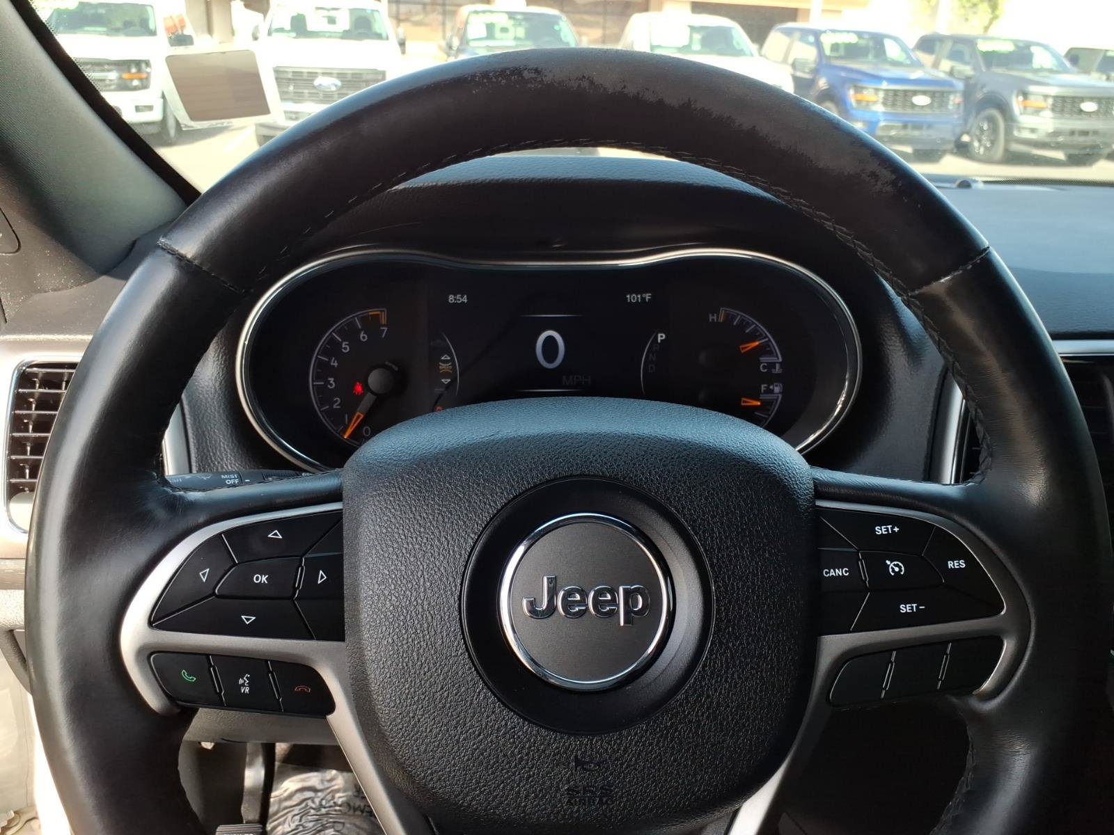 Used 2018 Jeep Grand Cherokee Altitude RWD image 17