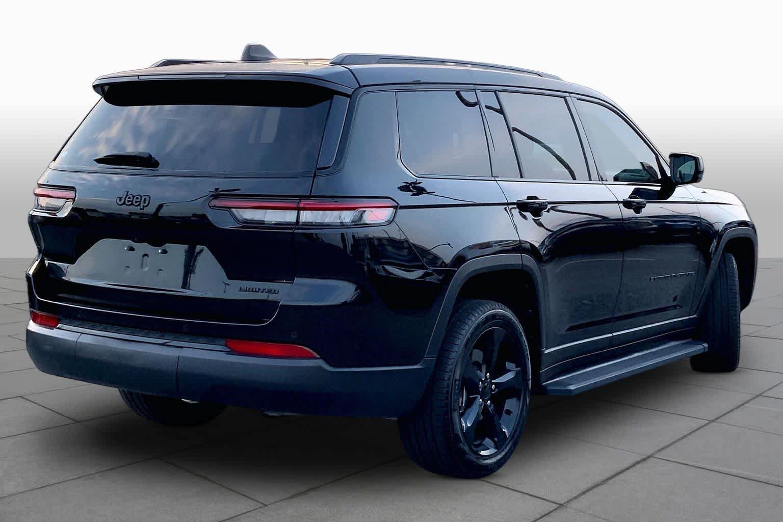 Used 2024 Jeep Grand Cherokee L Limited w/ Black Appearance Package RWD image 13