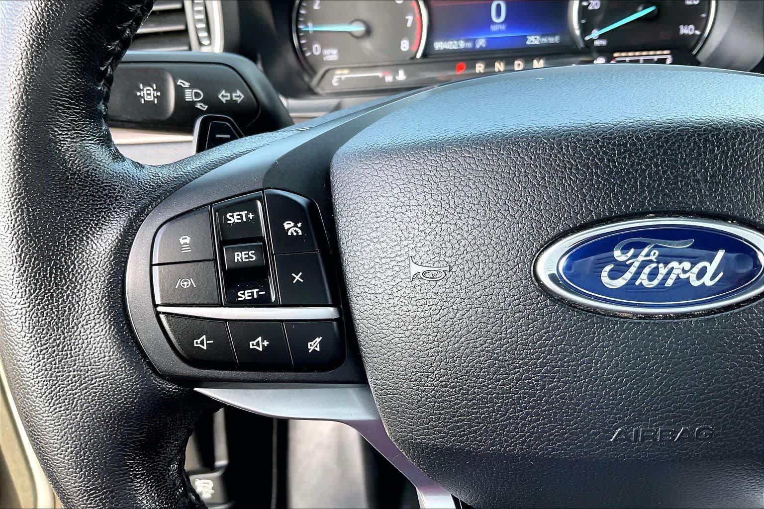 Certified 2020 Ford Explorer Limited AWD/4WD image 21