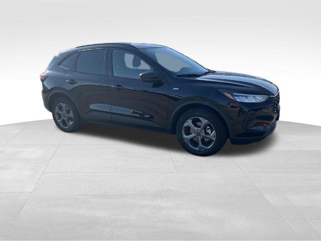 Certified 2025 Ford Escape ST-Line w/ Cold Weather Package AWD/4WD image 10