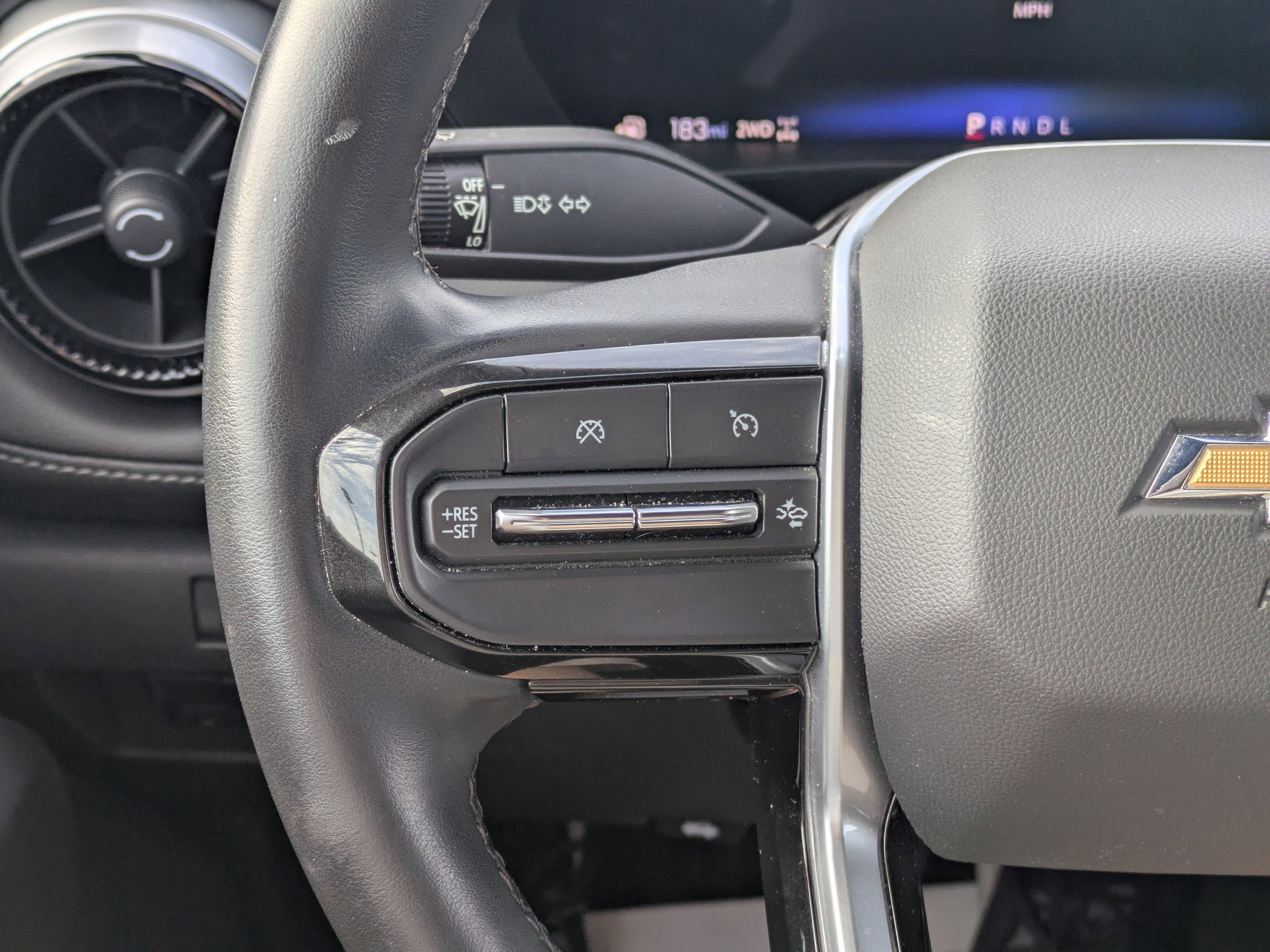 Used 2024 Chevrolet Colorado LT w/ LT Convenience Package II image 16