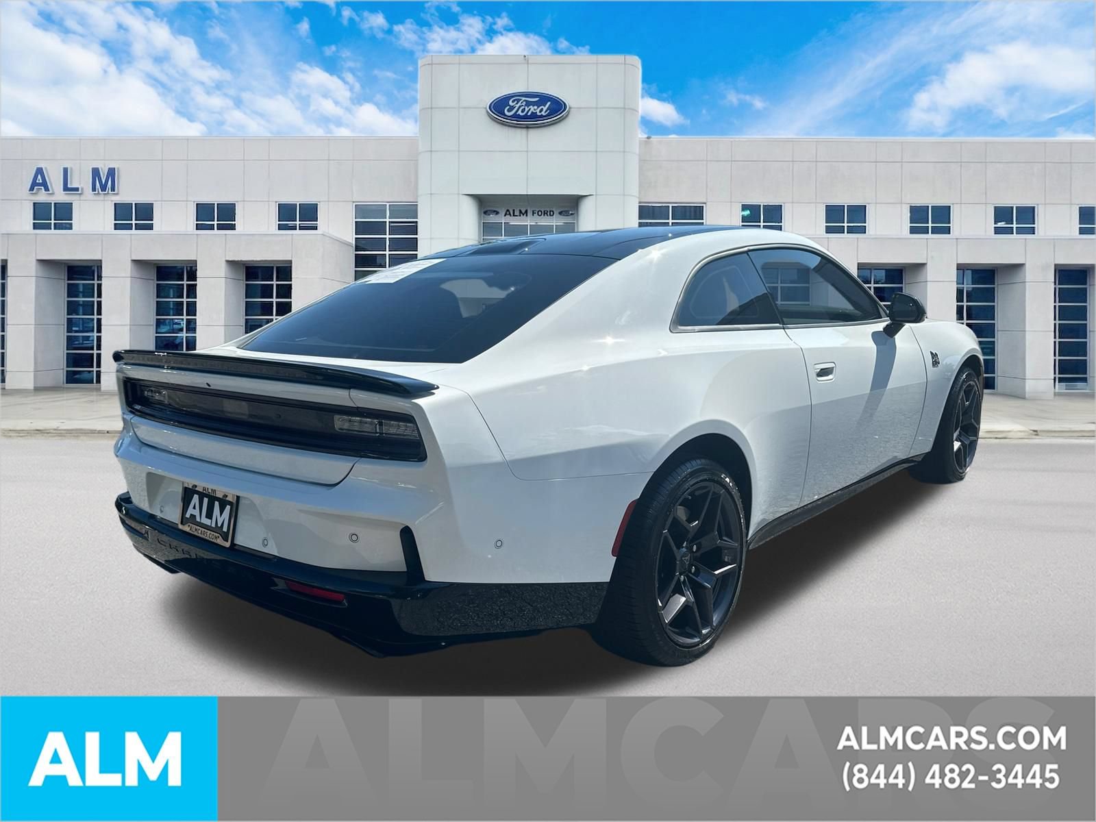 Used 2026 Dodge Charger Scat Pack w/ Blacktop Package AWD/4WD image 5