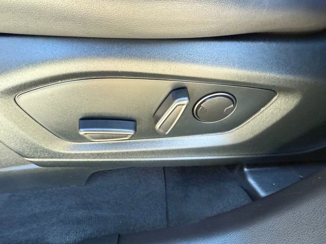 Certified 2022 Ford Explorer XLT w/ Equipment Group 202A image 20