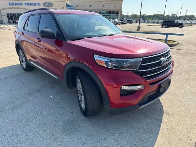 Certified 2023 Ford Explorer XLT w/ Equipment Group 202A RWD image 18