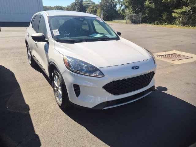 Certified 2022 Ford Escape SE w/ Convenience Package FWD image 1