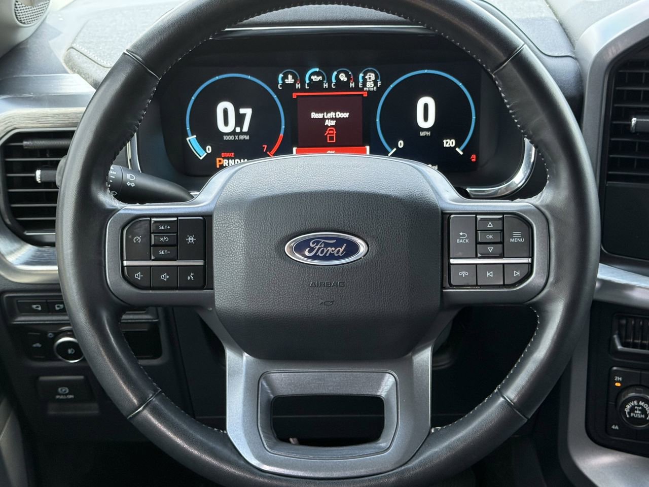 Certified 2023 Ford F150 Lariat w/ FX4 Off-Road Package AWD/4WD image 11