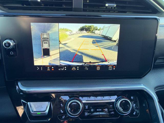 Used 2024 GMC Sierra 1500 Denali AWD/4WD image 19