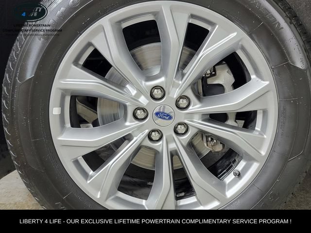 Certified 2023 Ford Explorer XLT w/ Equipment Group 202A AWD/4WD image 11