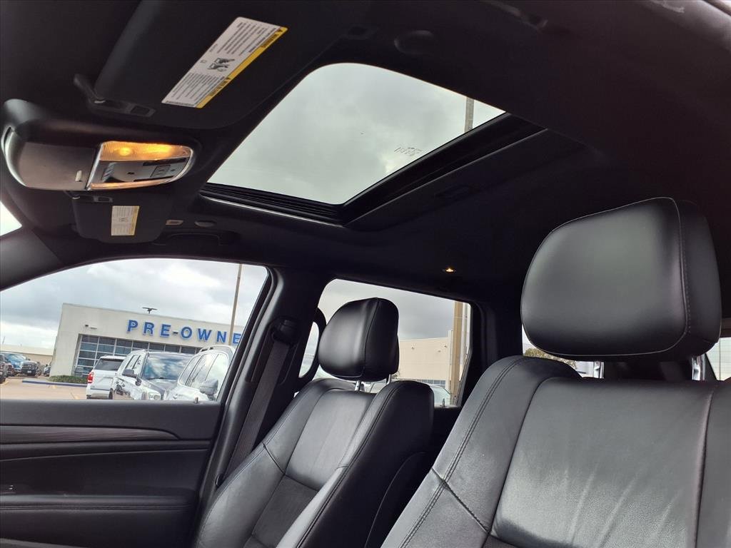 Used 2020 Jeep Grand Cherokee Altitude image 13