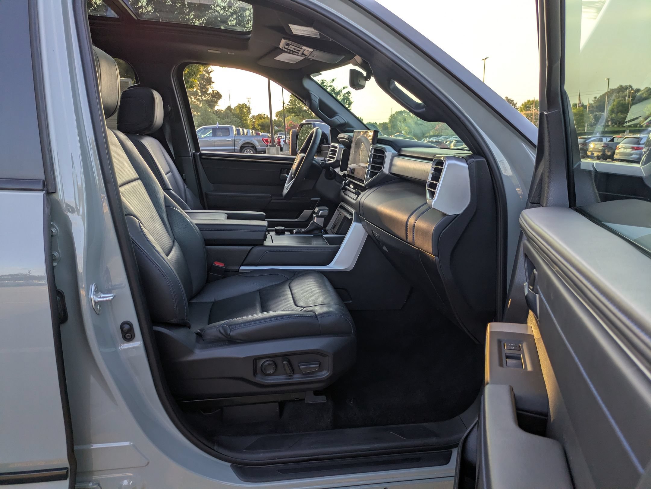 Used 2024 Toyota Sequoia Platinum RWD image 38