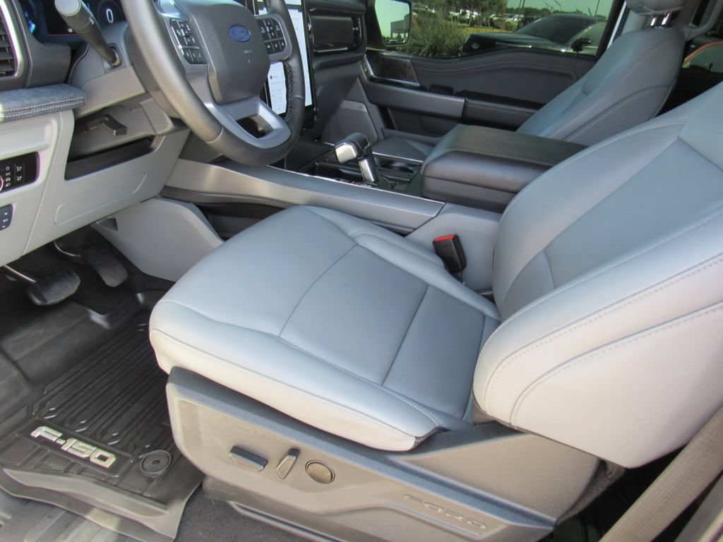 Certified 2025 Ford F150 Lightning Flash AWD/4WD image 14