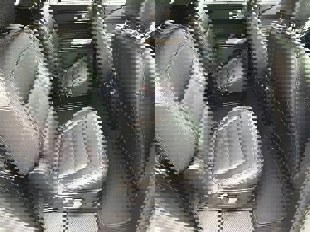 Certified 2023 Ford Explorer Limited image 13