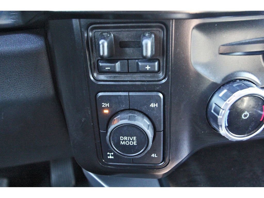 Certified 2024 Ford F350 Lariat w/ Lariat Ultimate Package AWD/4WD image 29