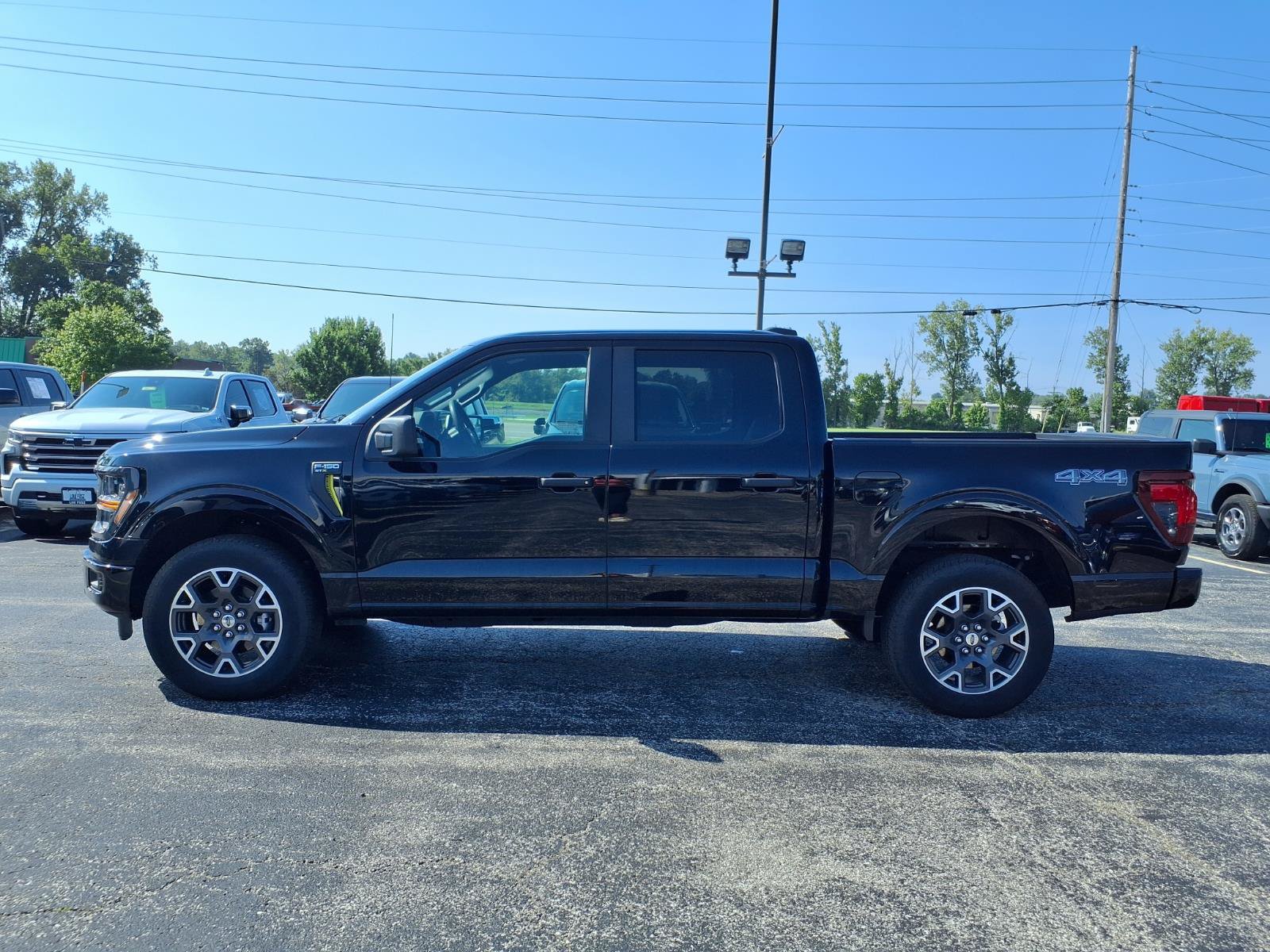Certified 2025 Ford F150 STX w/ Equipment Group 200A AWD/4WD image 19