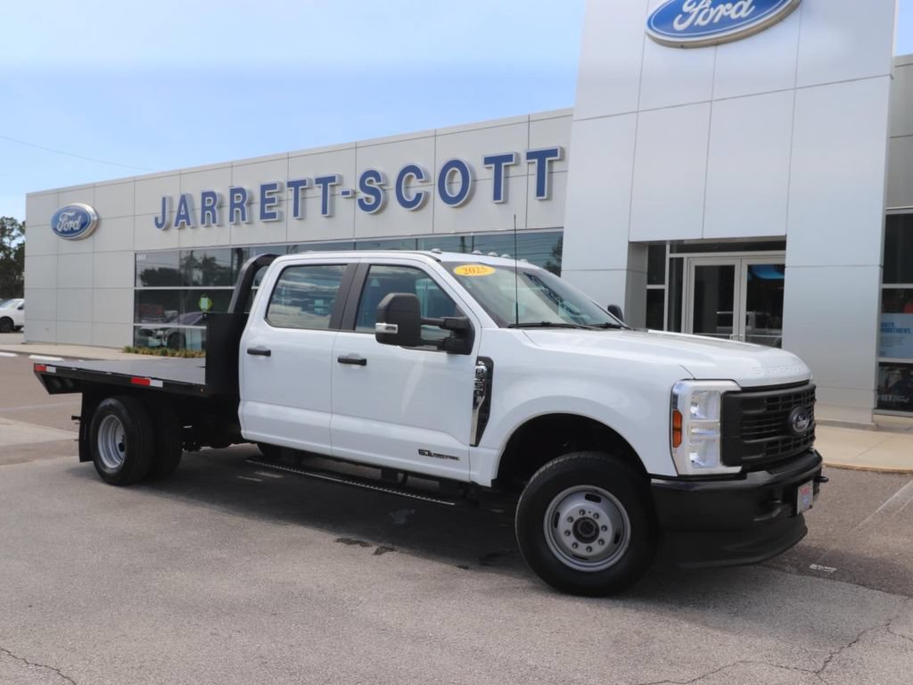 Certified 2025 Ford F350 XL AWD/4WD image 3