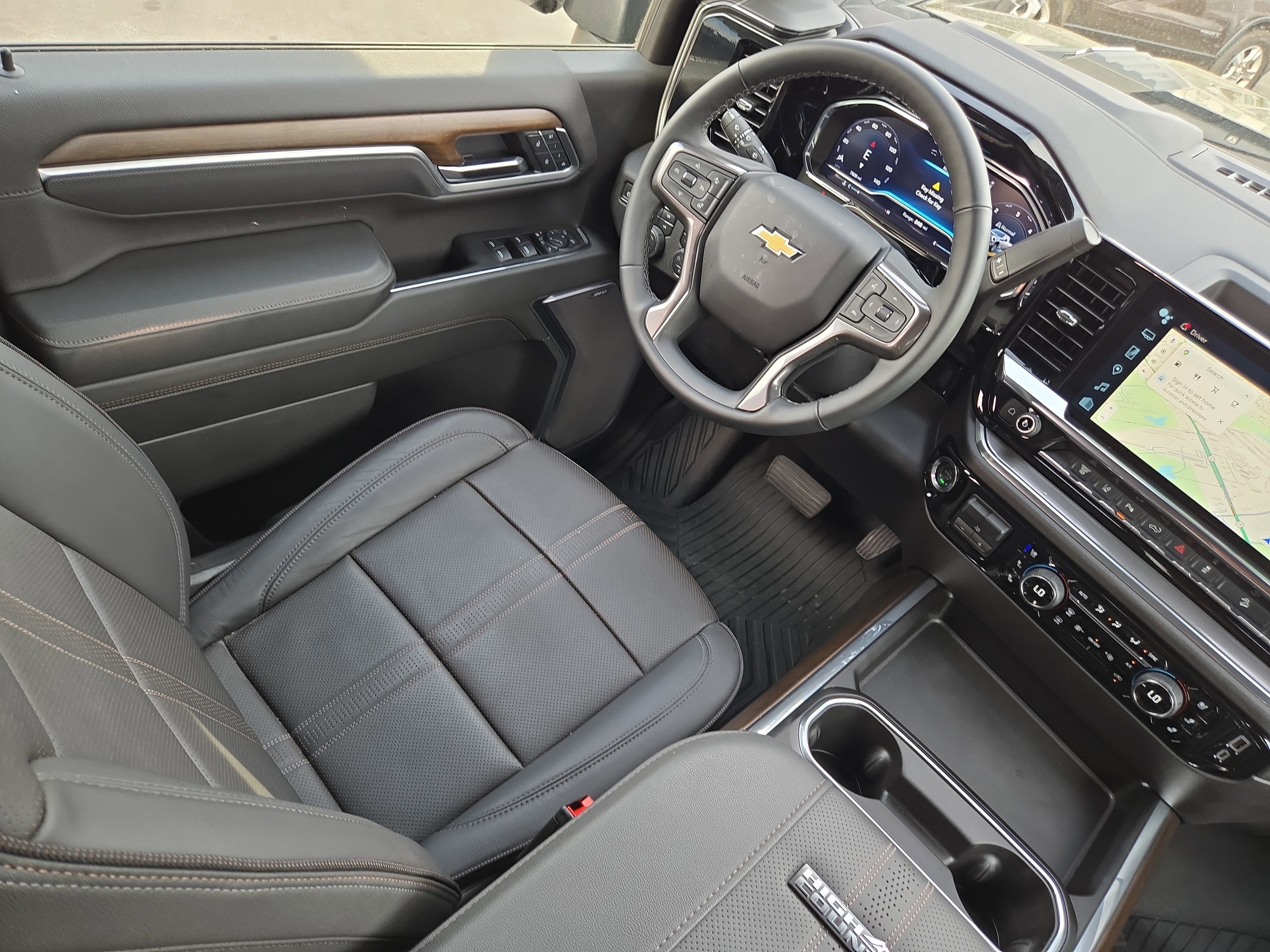 Used 2025 Chevrolet Silverado 2500 High Country w/ Technology Package image 20