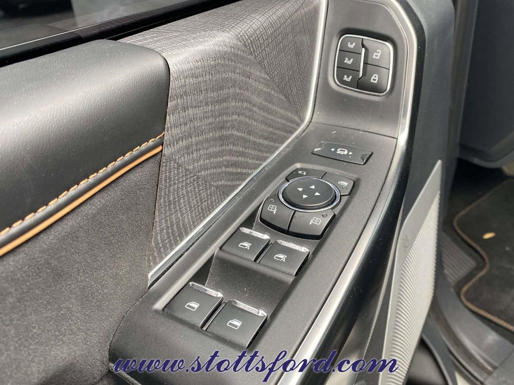 Certified 2024 Ford F350 Platinum AWD/4WD image 19