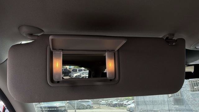 Used 2023 Honda Odyssey EX-L image 23