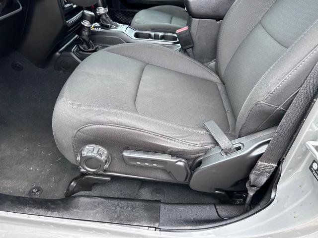 Used 2023 Jeep Gladiator Sport image 19