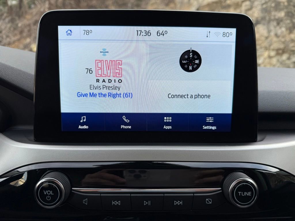 Certified 2022 Ford Escape SE w/ SE Sport Appearance Package image 13