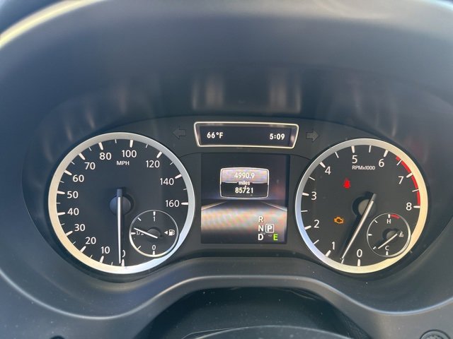 Used 2018 INFINITI QX30 Sport w/ Cargo Package image 16