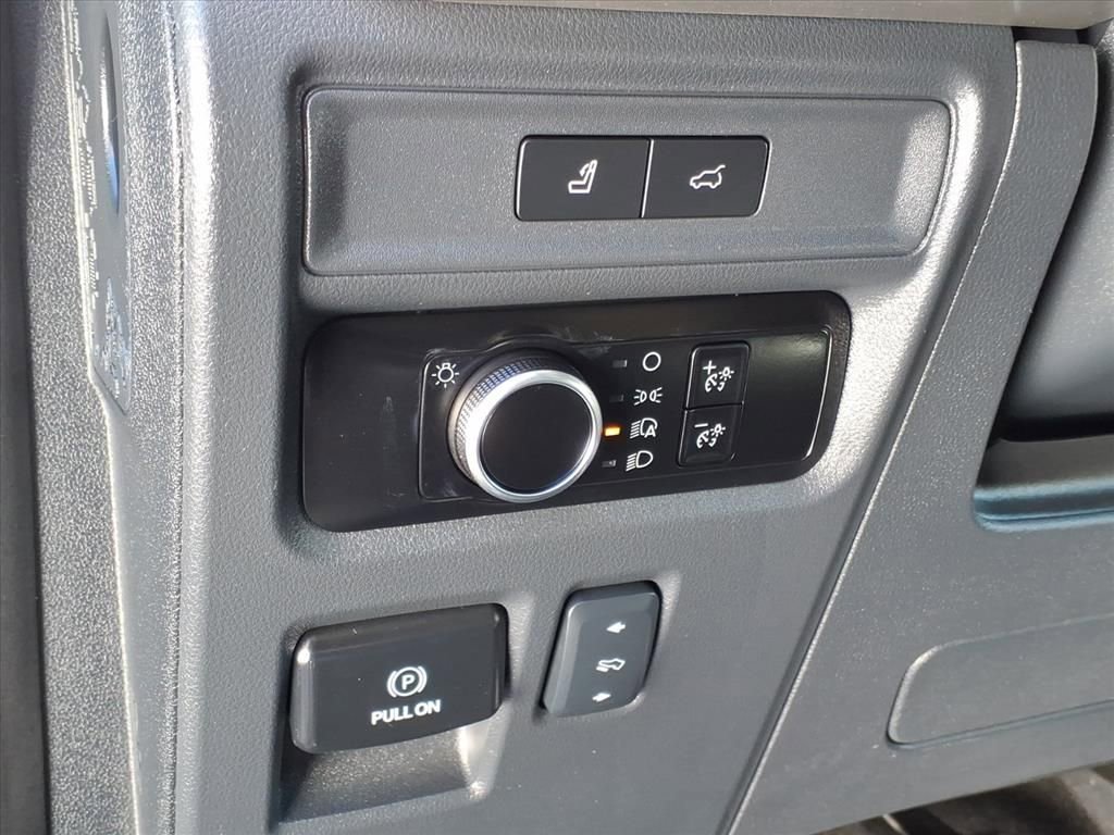 Certified 2024 Ford Expedition Max XLT image 20