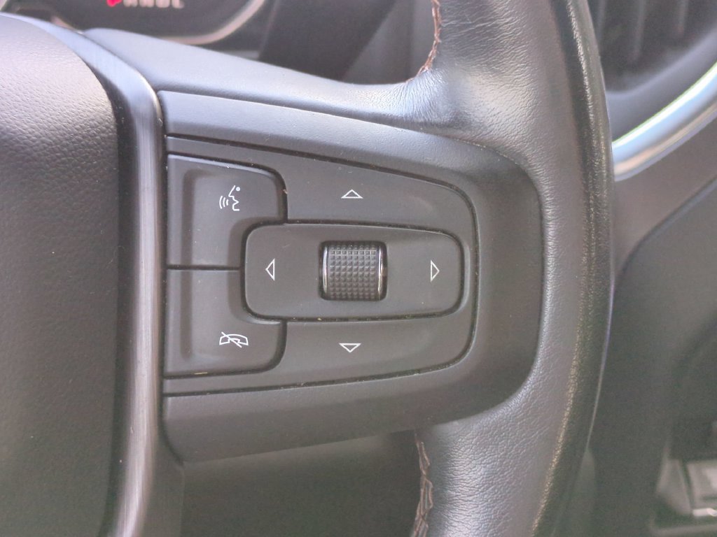 Used 2021 GMC Sierra 2500 AT4 w/ AT4 Premium Plus Package AWD/4WD image 30