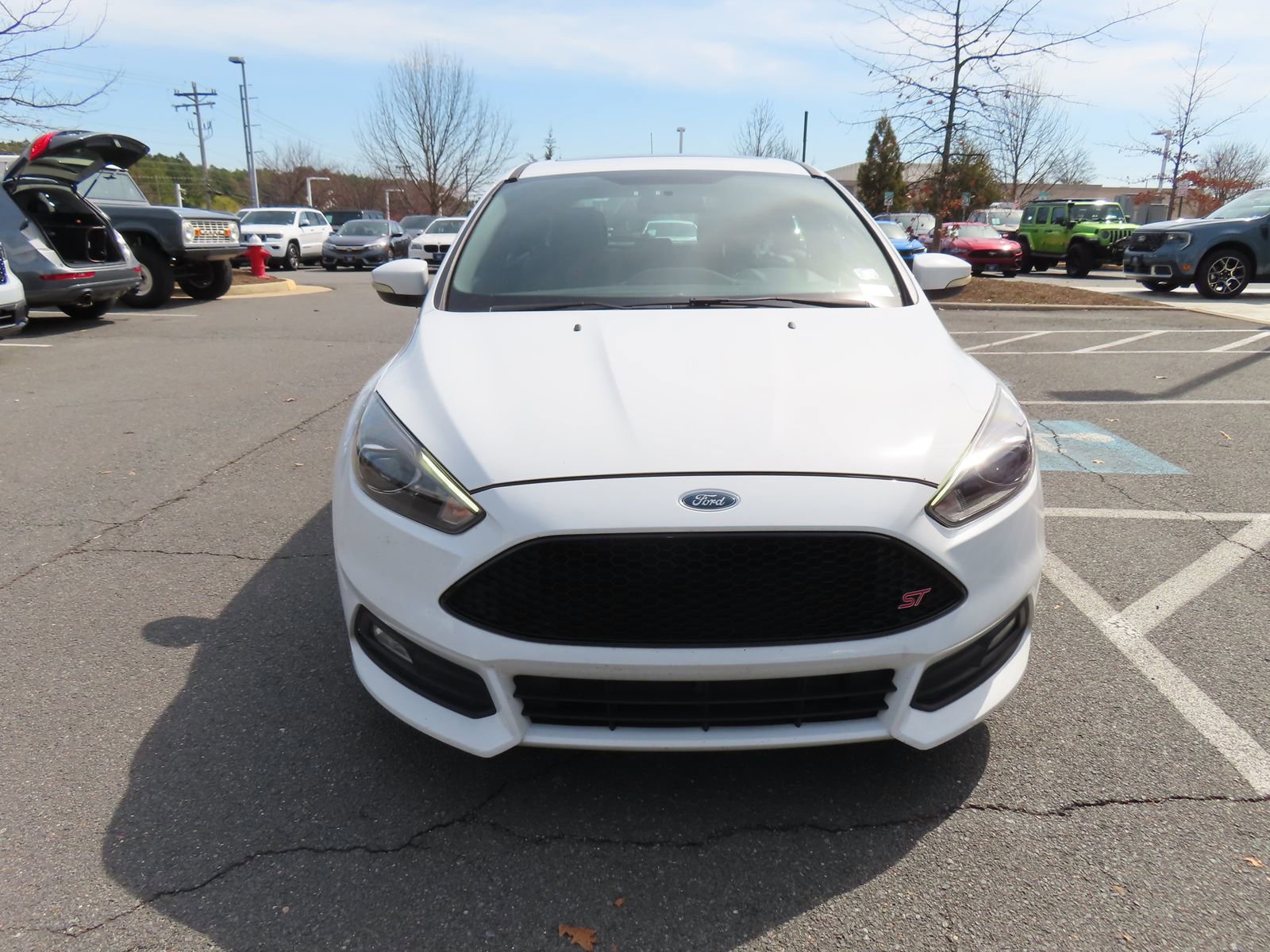 Certified 2017 Ford Focus ST w/ Equipment Group 402A image 9