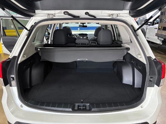 Used 2024 Subaru Forester Premium AWD/4WD image 31