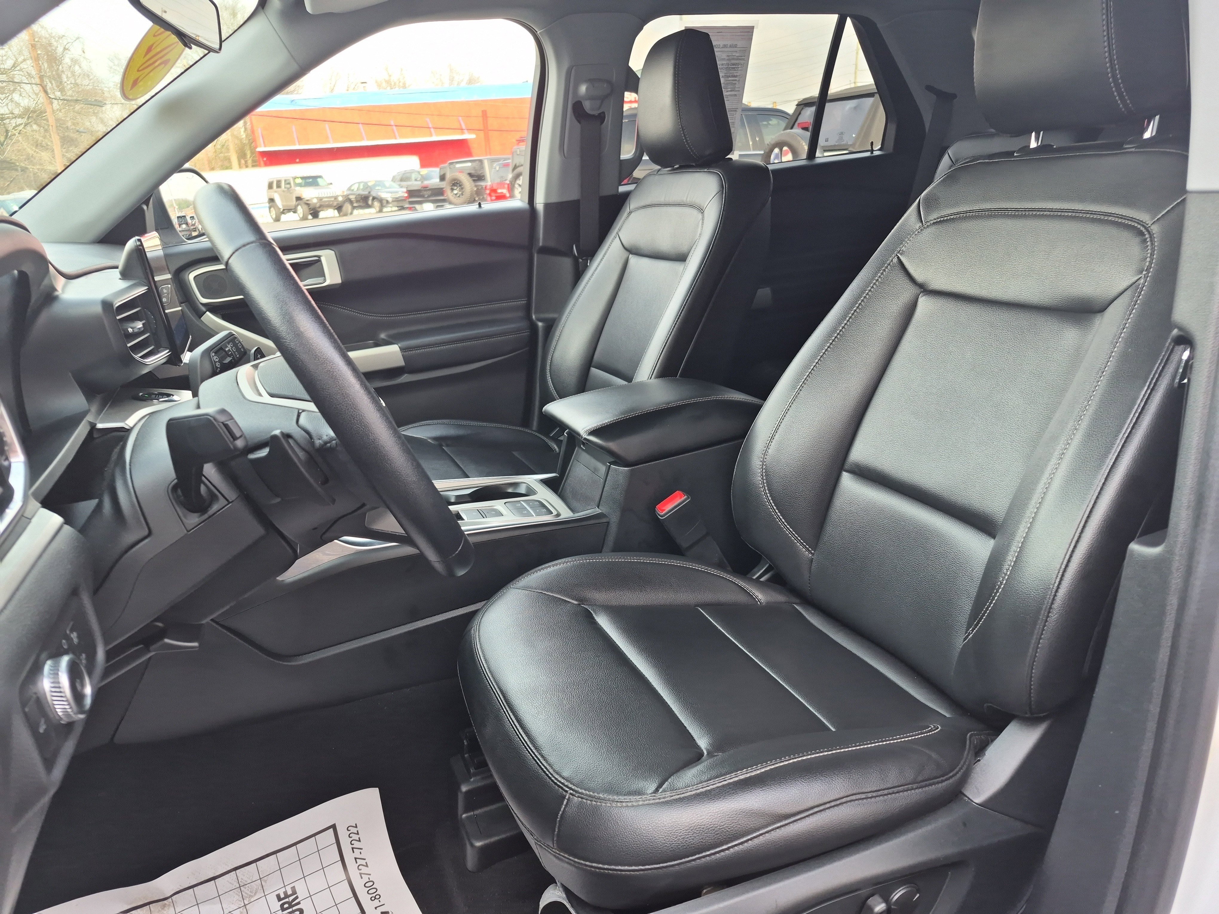 Certified 2020 Ford Explorer XLT w/ Equipment Group 202A image 10