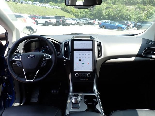 Certified 2024 Ford Edge SEL w/ Convenience Package AWD/4WD image 20